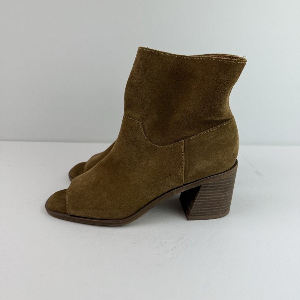 Lucky Brand Ryemi Tan Soft Suede booties size 7.5 M MSRP $130 - Picture 5 of 14